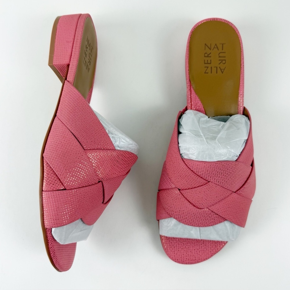 Naturalizer Morena Slide Sandal Womens 10M Coral Pink Slip On Low Block Heel NEW